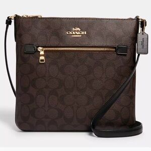 New with tags coach crossbody